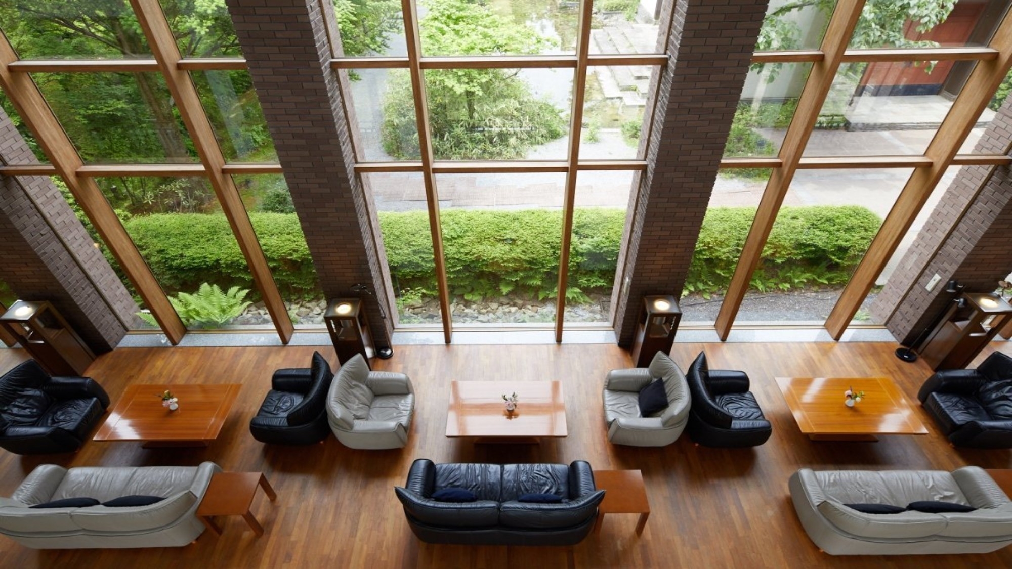 【逸品付・ブッフェ】魚介料理のメイン一皿が付く　ディナーブッフェプラン＜2食付＞（VD）