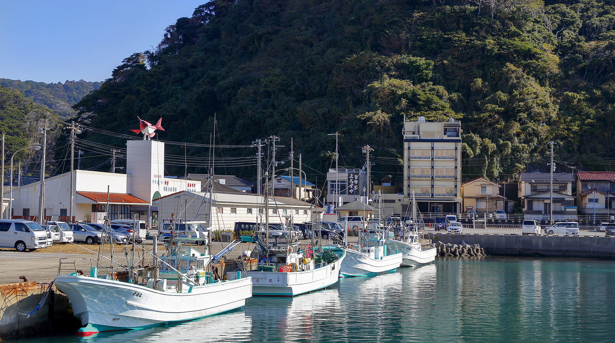 こみなと漁師料理 海の庭の外観