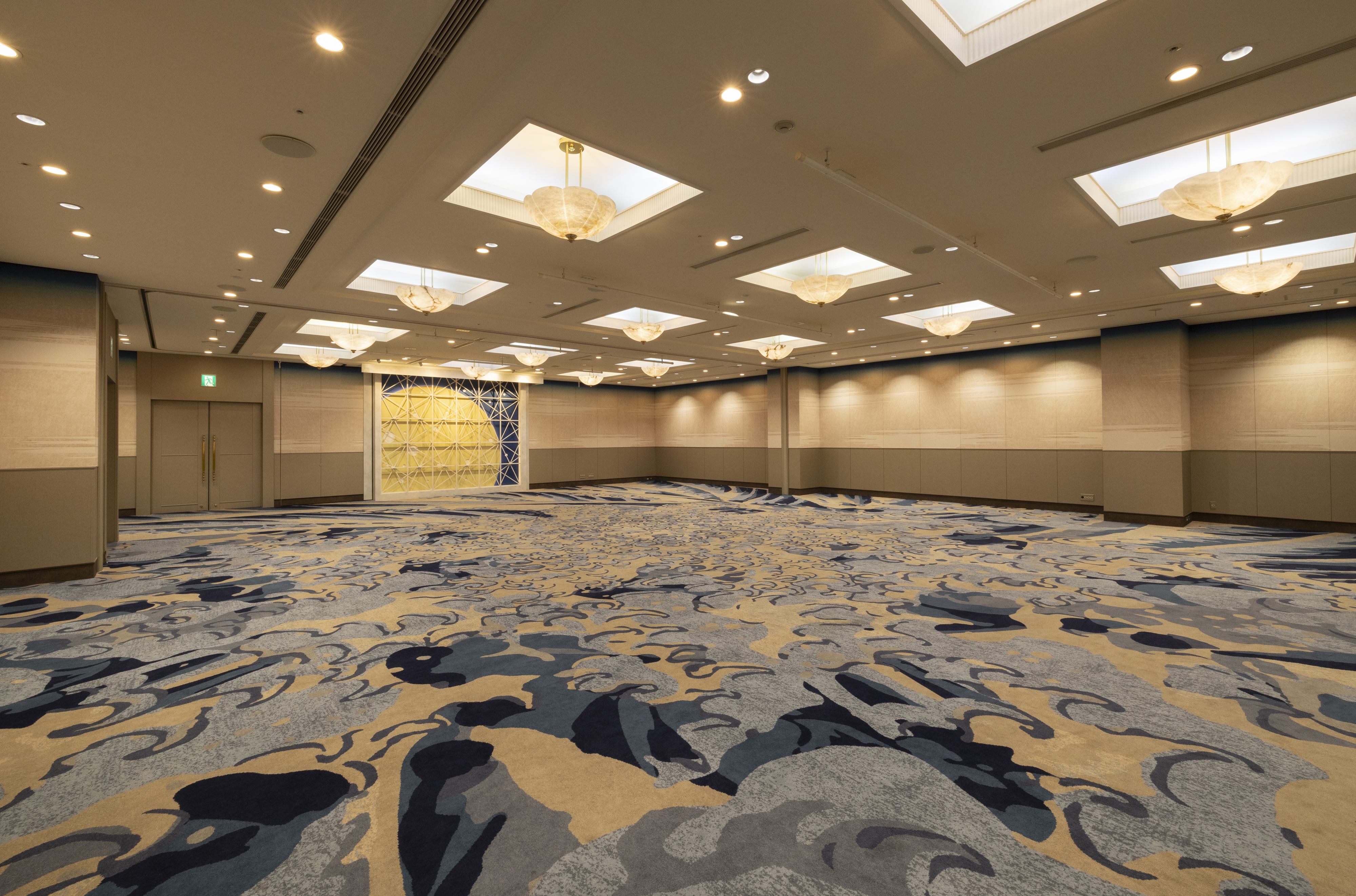 中宴会場「北斎」