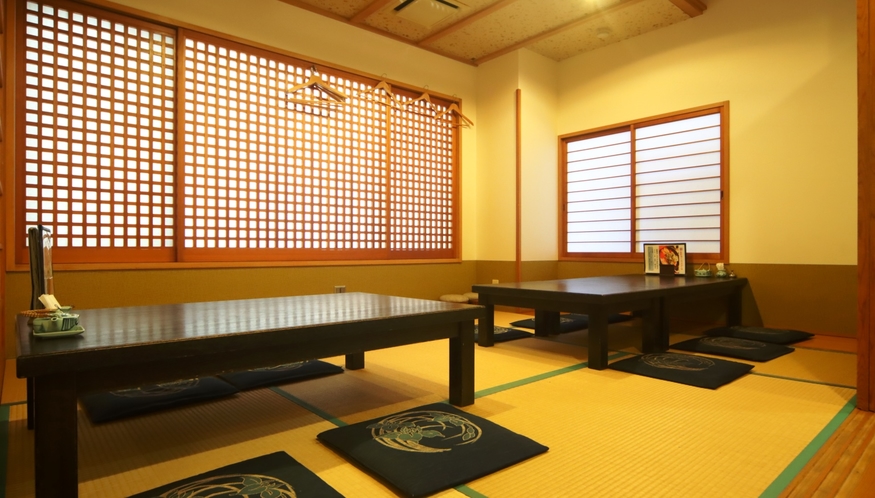 【1階にある日本料理 海風亭】お食事は下りてきてください