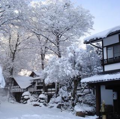 本伝雪景色