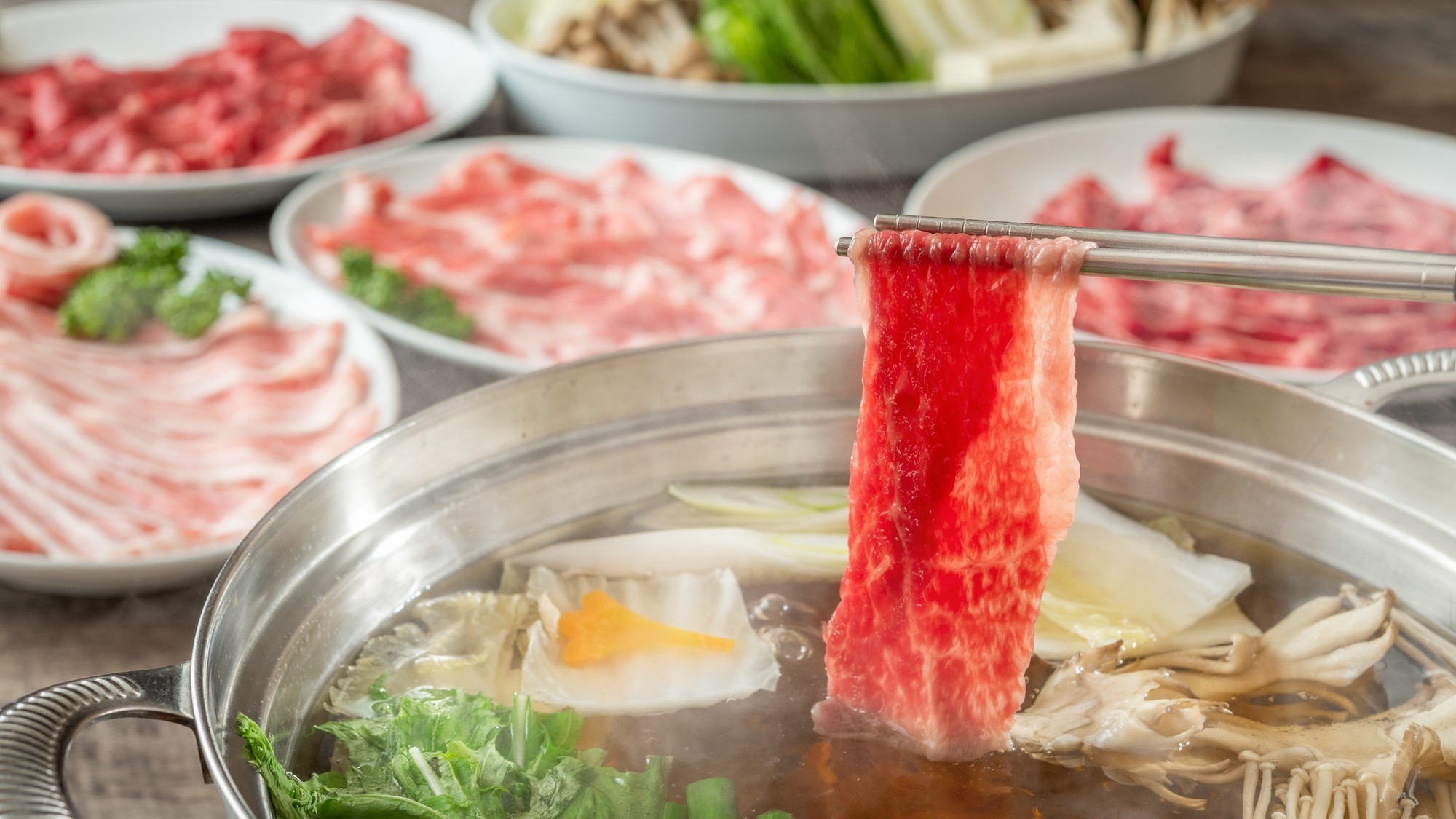 【部屋食確約】選べるお鍋＜すき焼き・しゃぶしゃぶ＞コテージだから気兼ねなし！家族旅行にお勧め