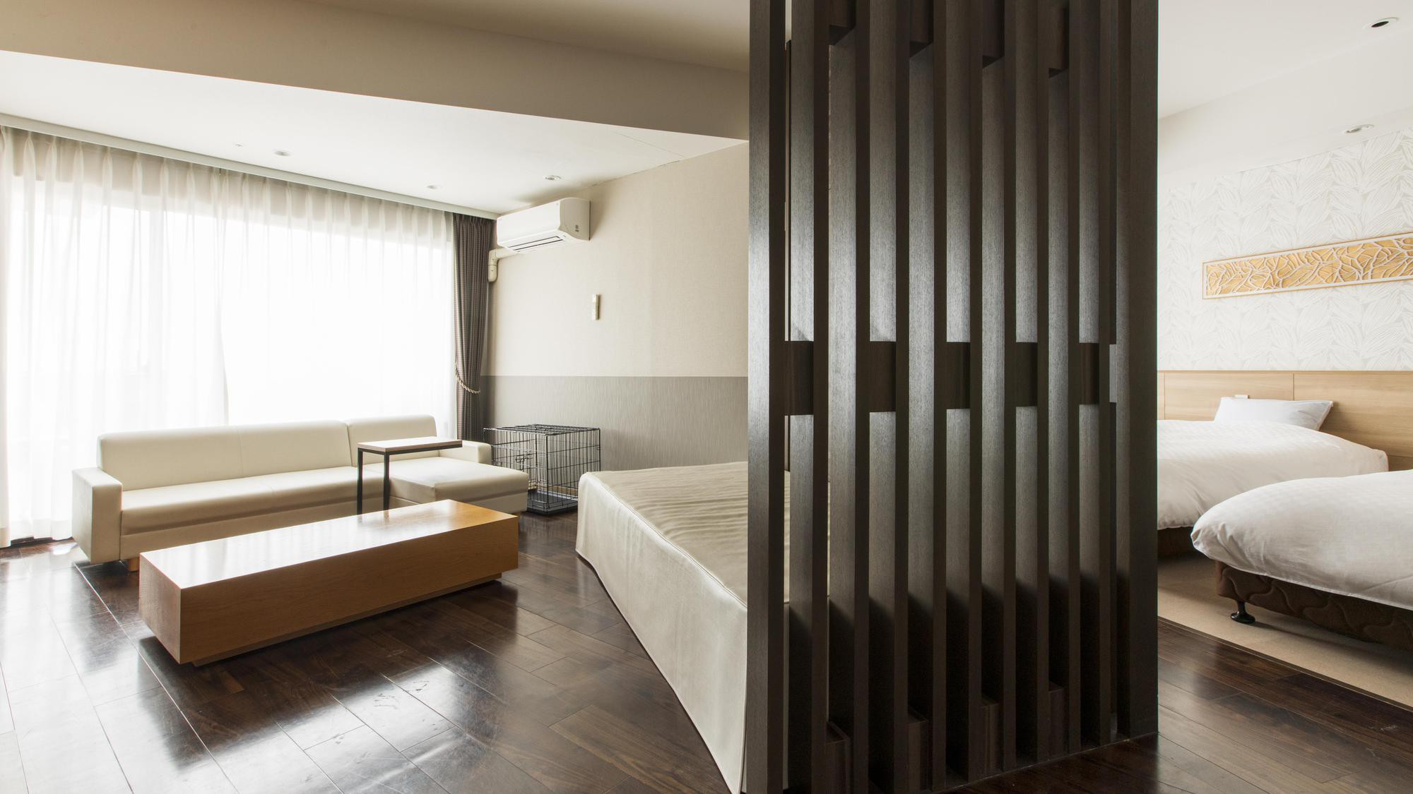 デラックストリプル（シャワーブース付）