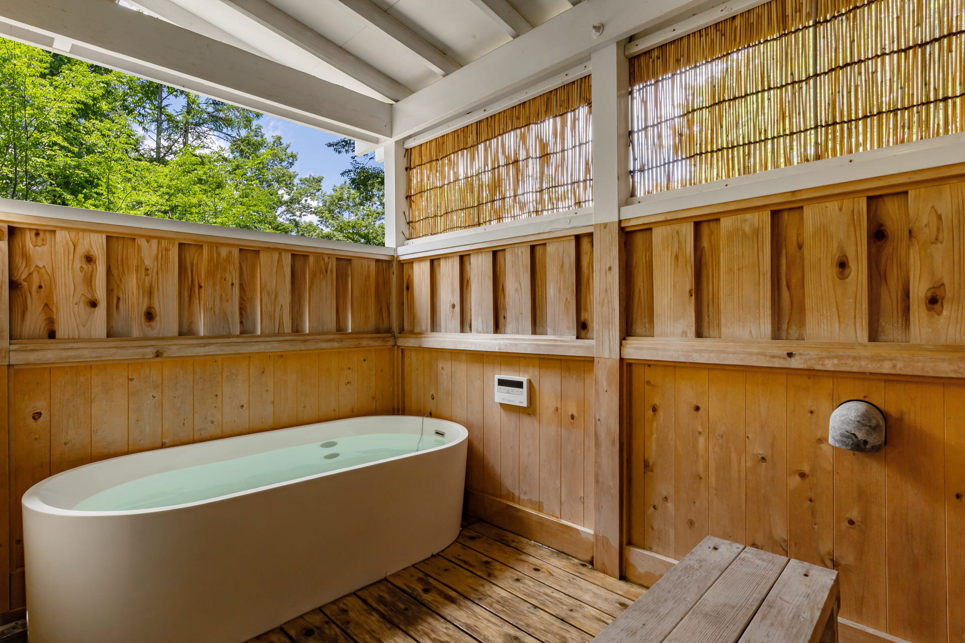 【天然温泉露天風呂付】コテージ3LDK（一例）