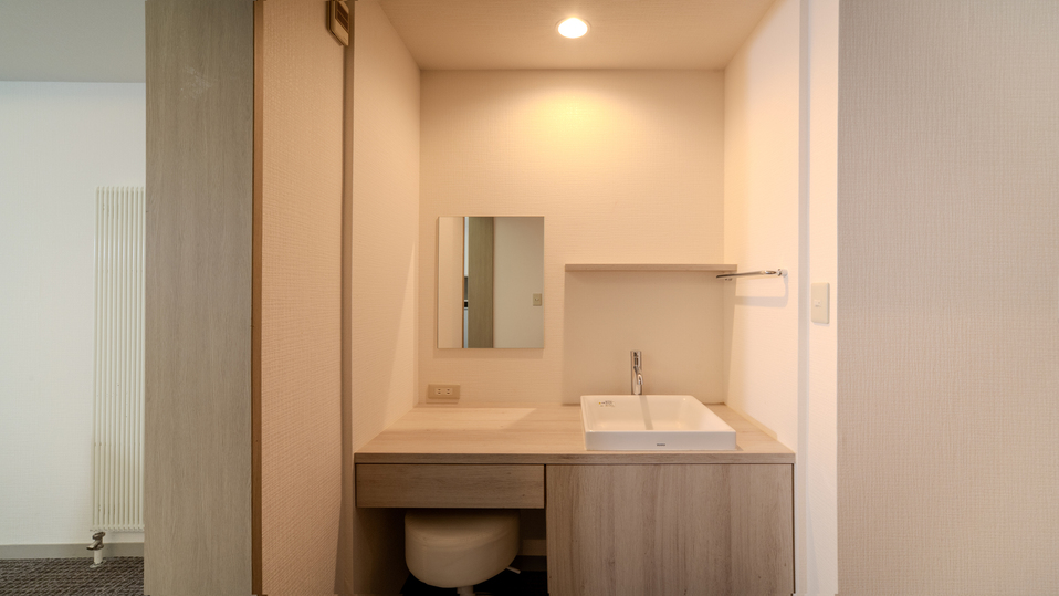 【コネクティングフォース】