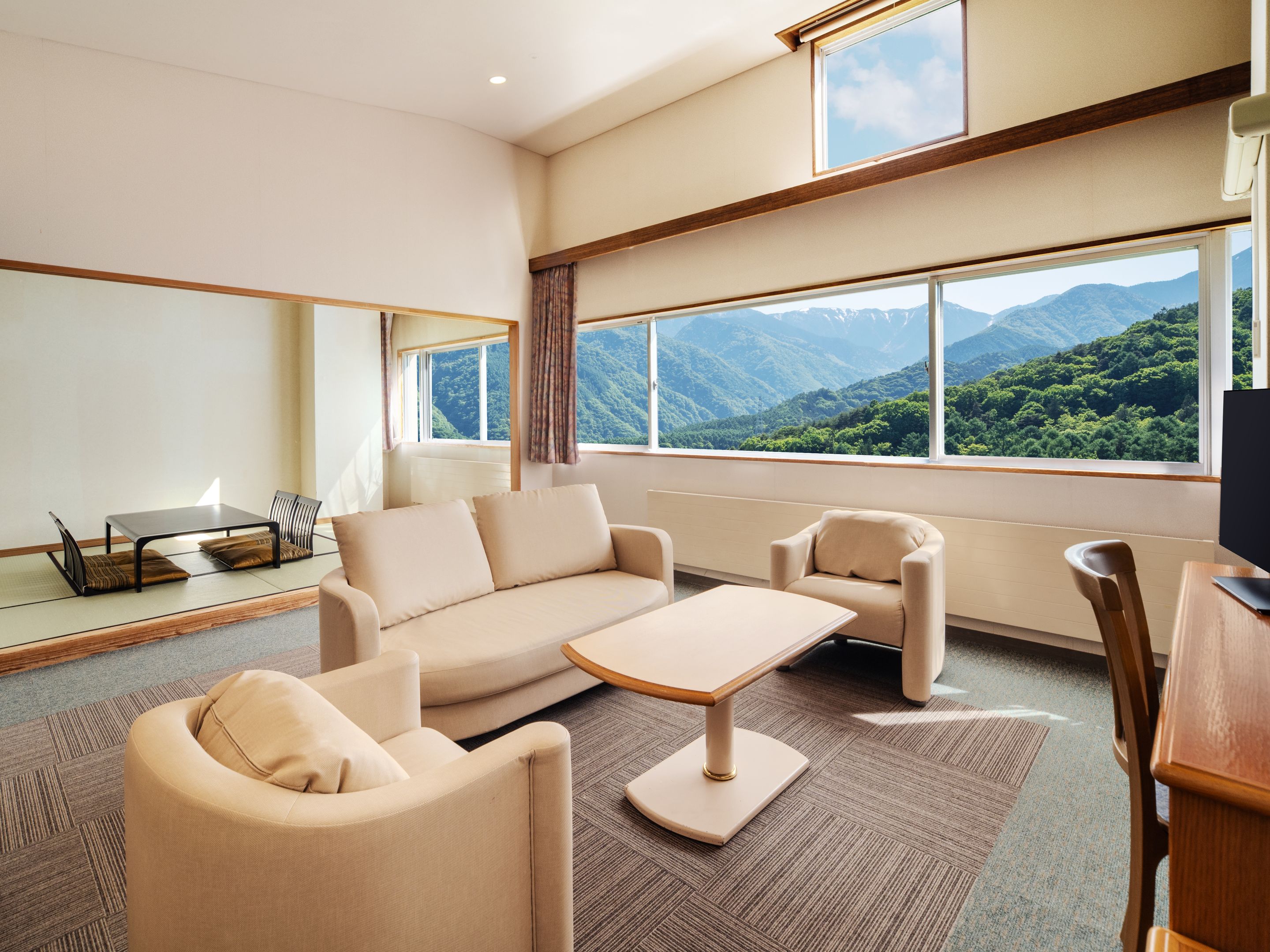 【デラックス和洋室】