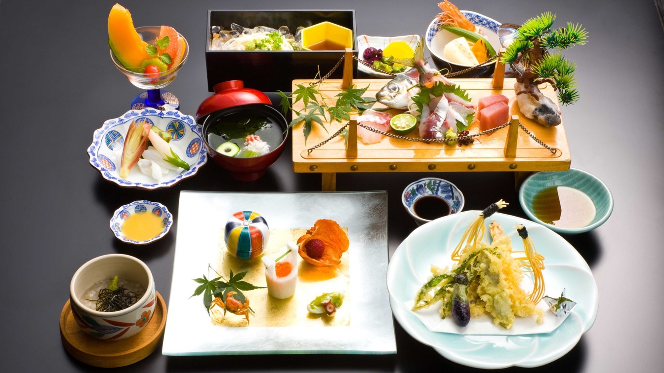 【スタンダード｜2食付】徳島の味覚を楽しむ「やまもも会席」