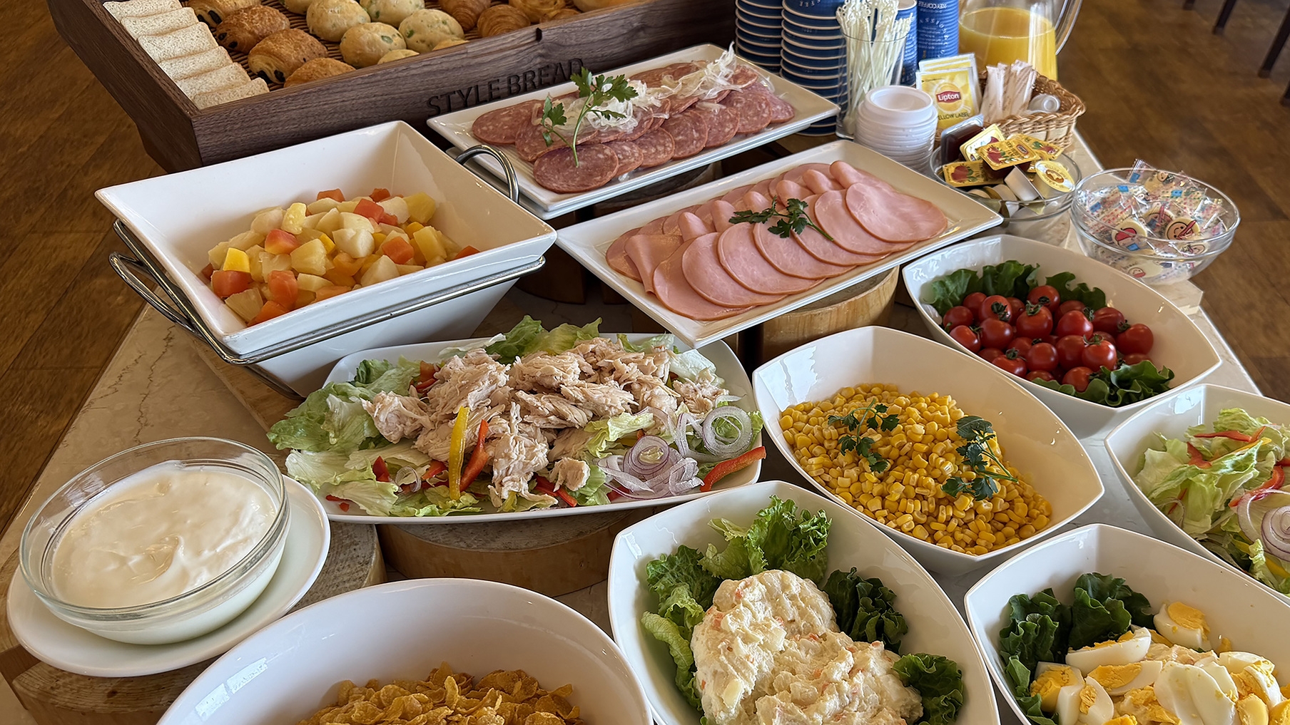 【ロングステイ】13時イン〜翌13時アウト 最大24時間滞在可能〜無料のコンチネンタル朝食付き〜