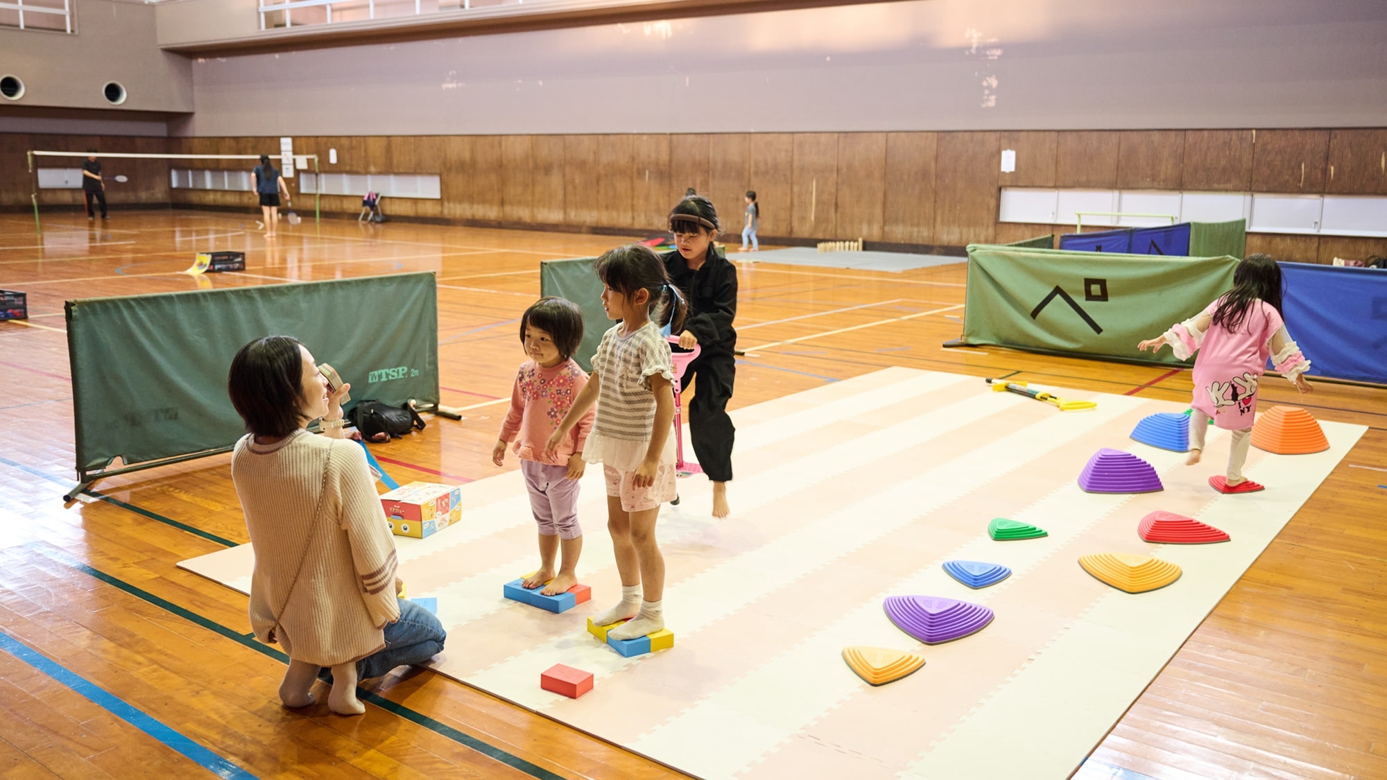 スポーツ施設で遊び放題「ピースポ」キッズスペースは小さなお子様も安心して楽しめます。