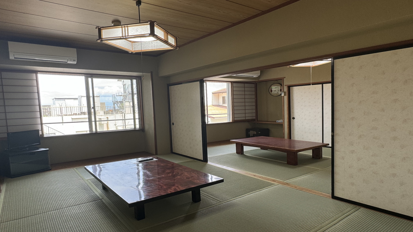  二間続きの和室15帖◆一部海景色（山辺棟）