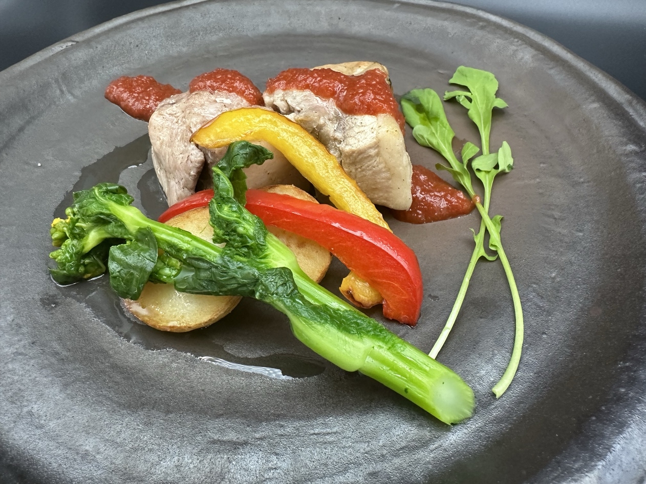 【和洋折衷ハーフコース】　駿河湾地魚×ふじのくにポーク。富士の恵みを味わう創作料理＜2食付き＞