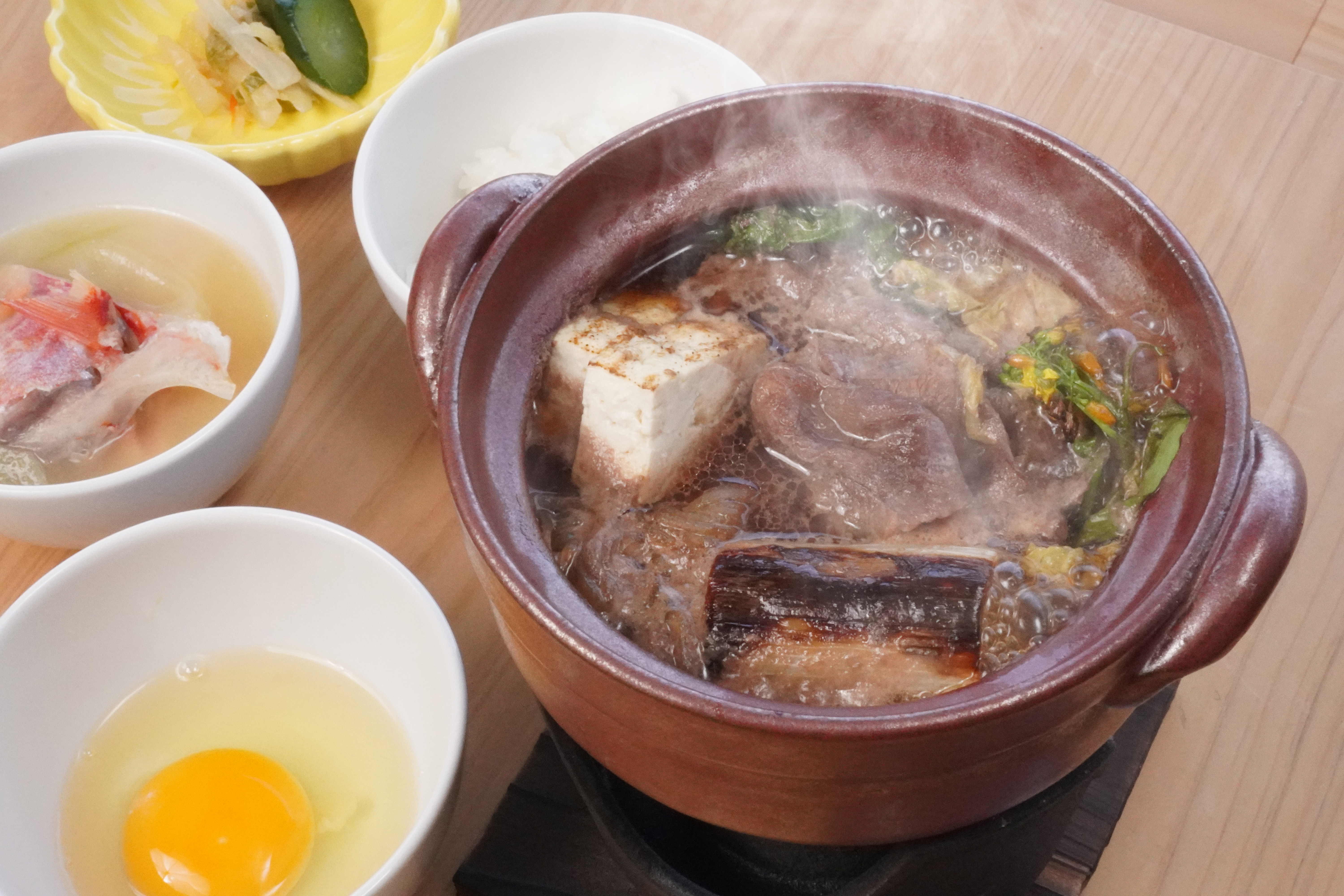 地野菜と国産牛のすき焼き