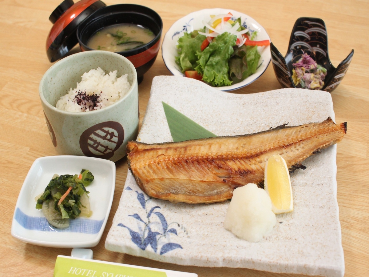 【曜日限定】三味亭・お肉またはお魚メインの定食付き♪ビジネスマン応援２食付プラン
