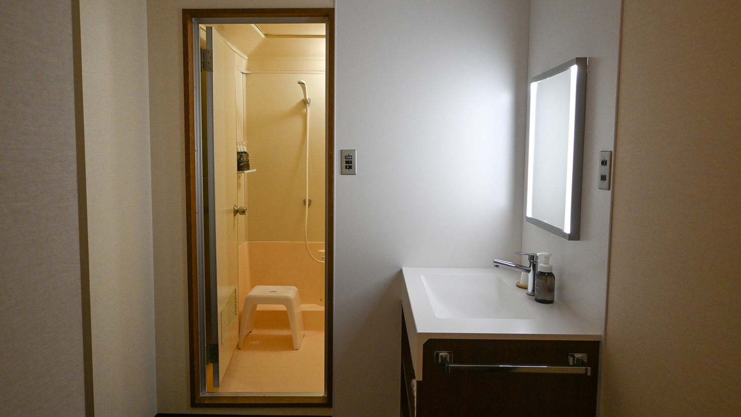 スダンダードツイン・和室