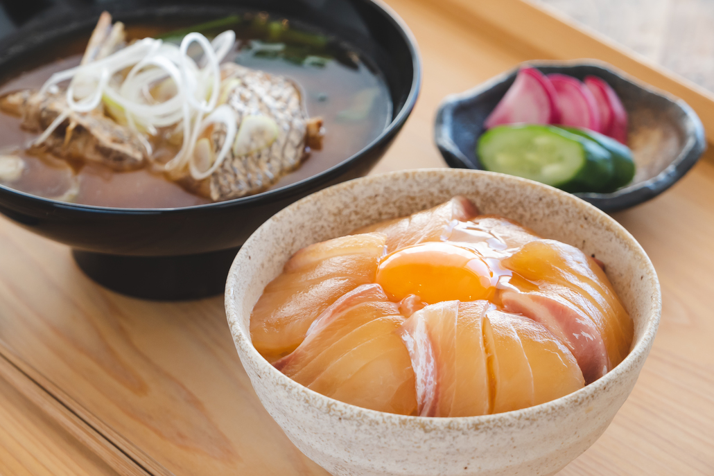 【高知の旬味を味わう！】カツオの藁焼きと季節の土佐会席夕食