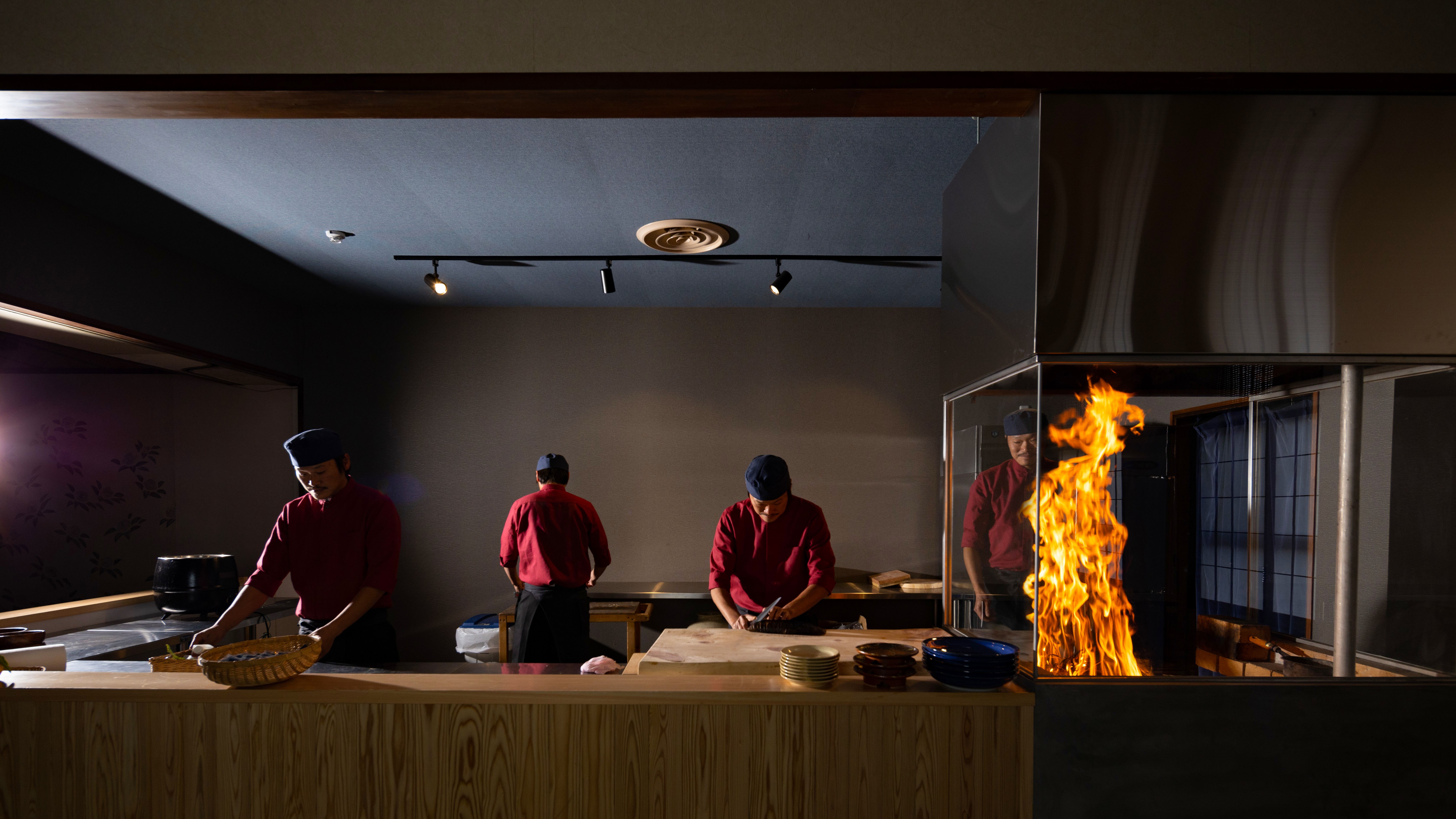 ライブキッチン