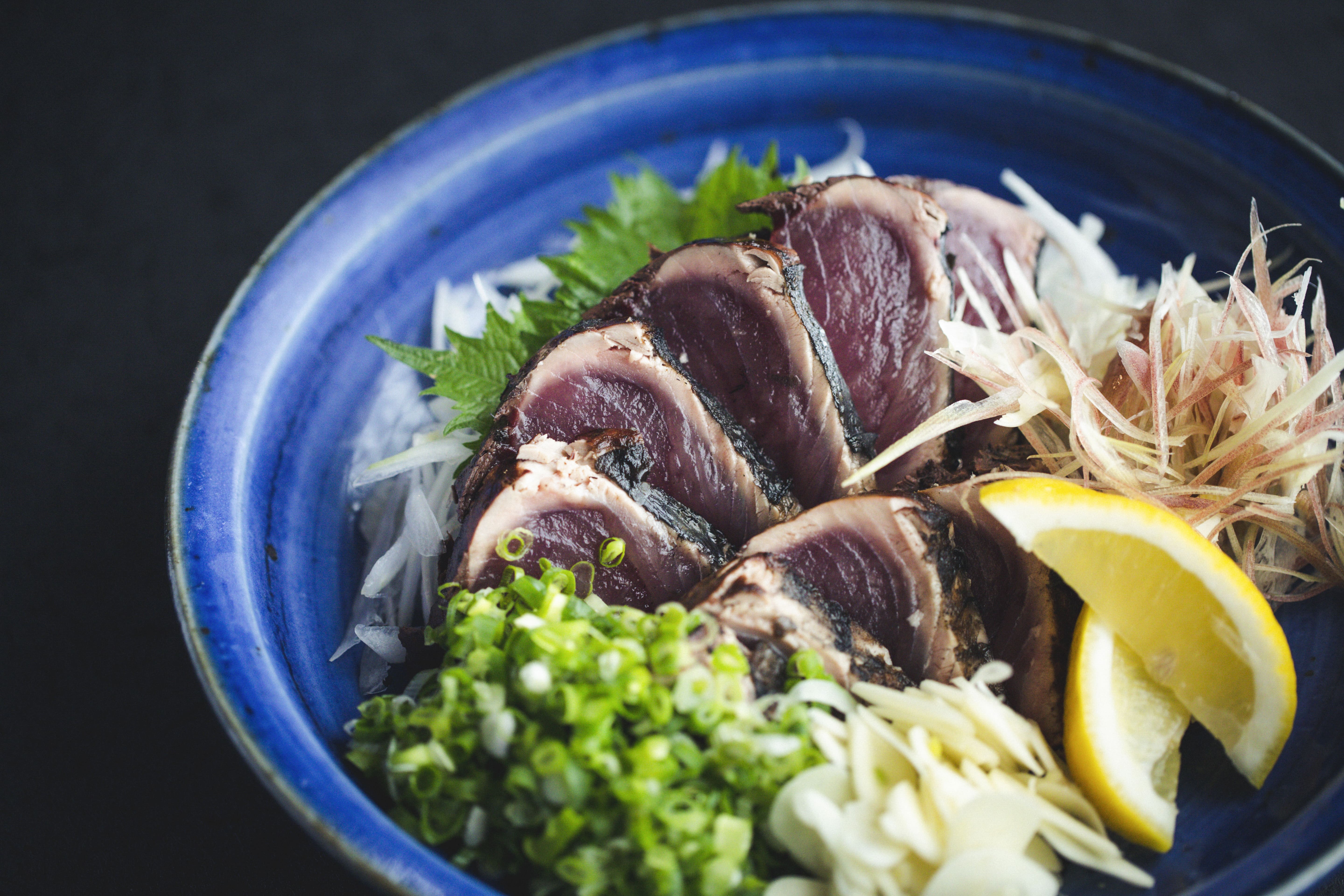 土佐会席（カツオの藁焼き）