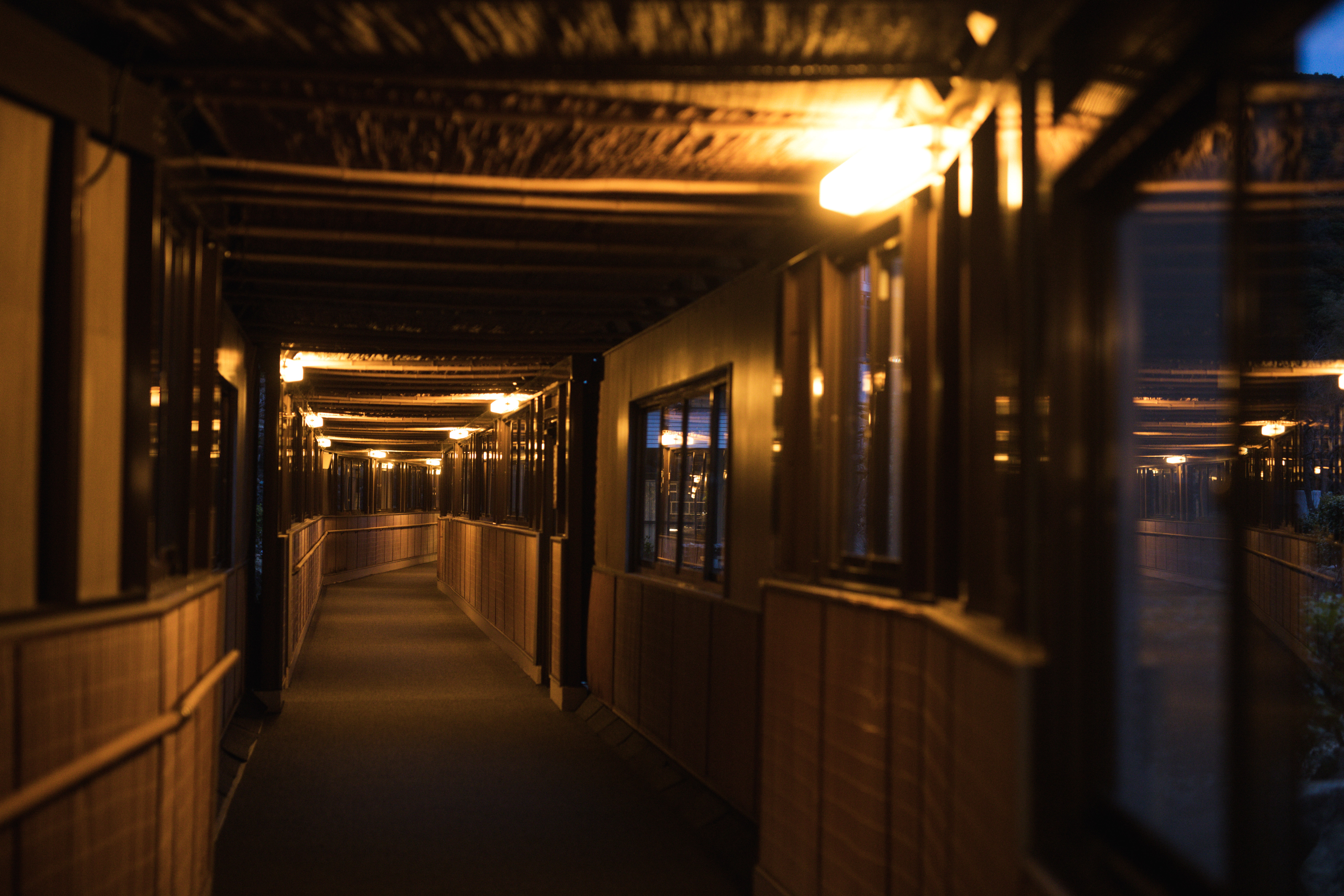 別館への渡り廊下