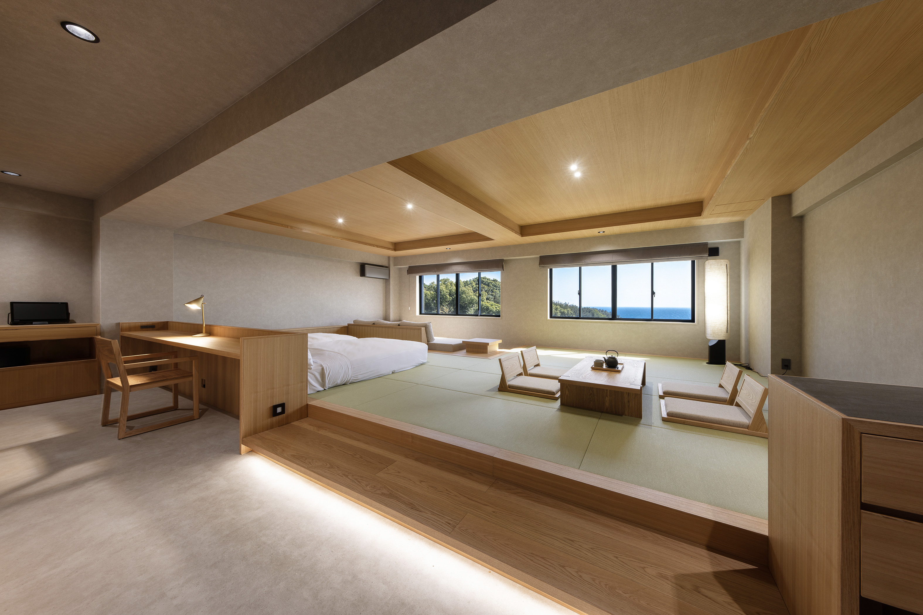 デラックス【シャワー付】和室