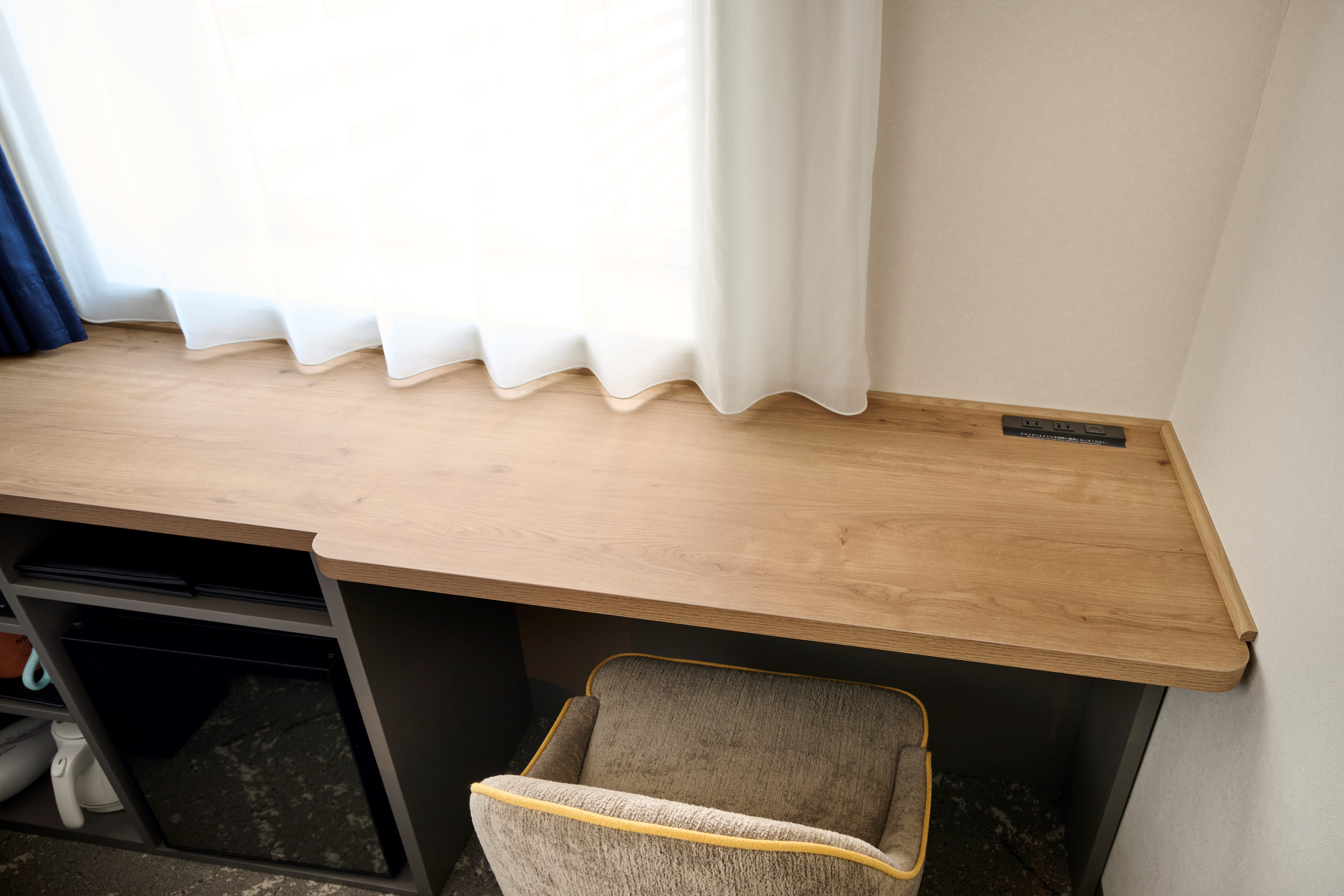 プレミアムシングル(13㎡ / 140cmサイズベッド)