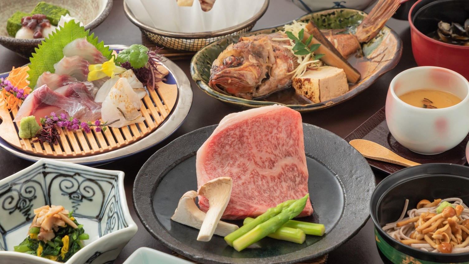 【GW・オンラインカード決済限定】＜夕食お部屋食＞やわらかさと旨味が際立つ島根和牛ステーキ付き会席