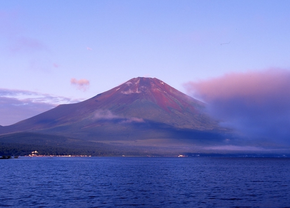 避暑地の夏★空を飛ぶ熱気球搭乗体験イベント参加者向け★夕食付・朝食無しプラン【開催日限定】