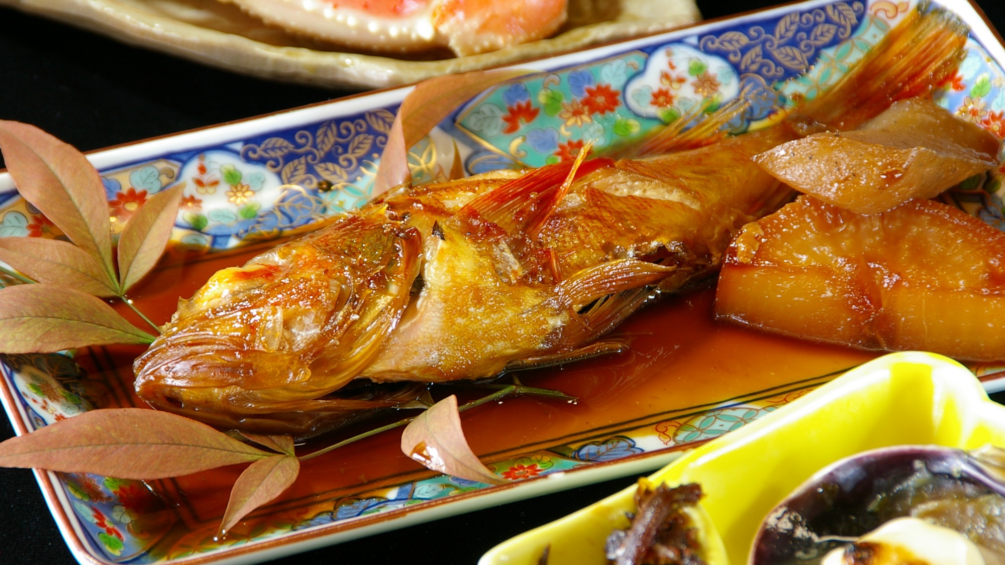 *【夕食一例】知多ならではの新鮮な魚介類をふんだんに！