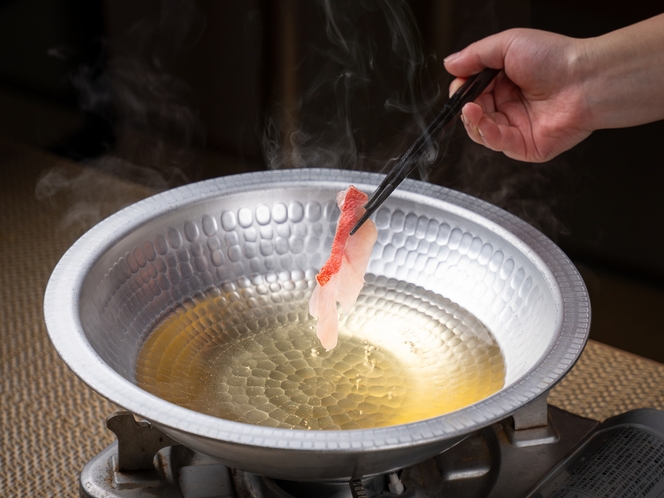 【さき楽30】一泊二食付｜早めの予約でお得！新鮮魚介の漁師焼き＆金目鯛の煮つけ＆絶景温泉満喫プラン