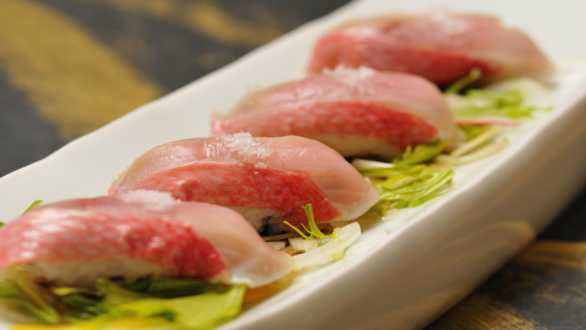 【人気No.1★プラン】金目鯛の握り寿司＆アワビの踊り焼き、さらに金目鯛の煮つけがついた贅沢コース♪