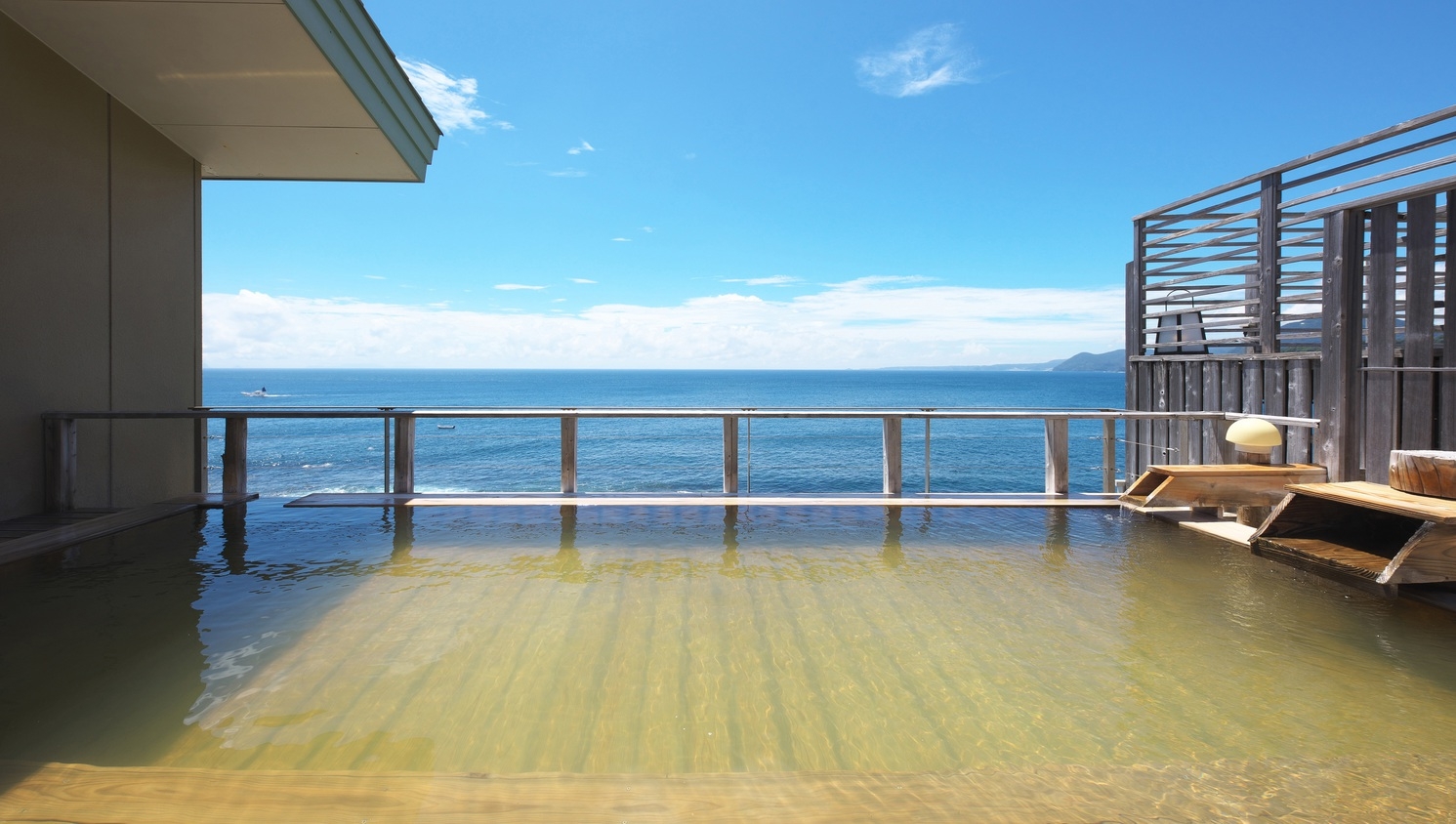 【一泊朝食プラン】金目鯛の味噌焼やアジの干物、自家源泉で作る温泉卵♪自慢の朝食をたっぷり召し上がれ♪