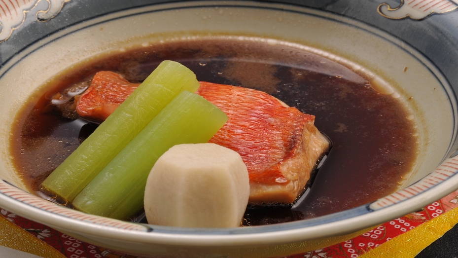 【一泊二食付】新鮮な魚介類を味わえる！石花海名物「漁師焼き」＆絶景温泉を堪能♪