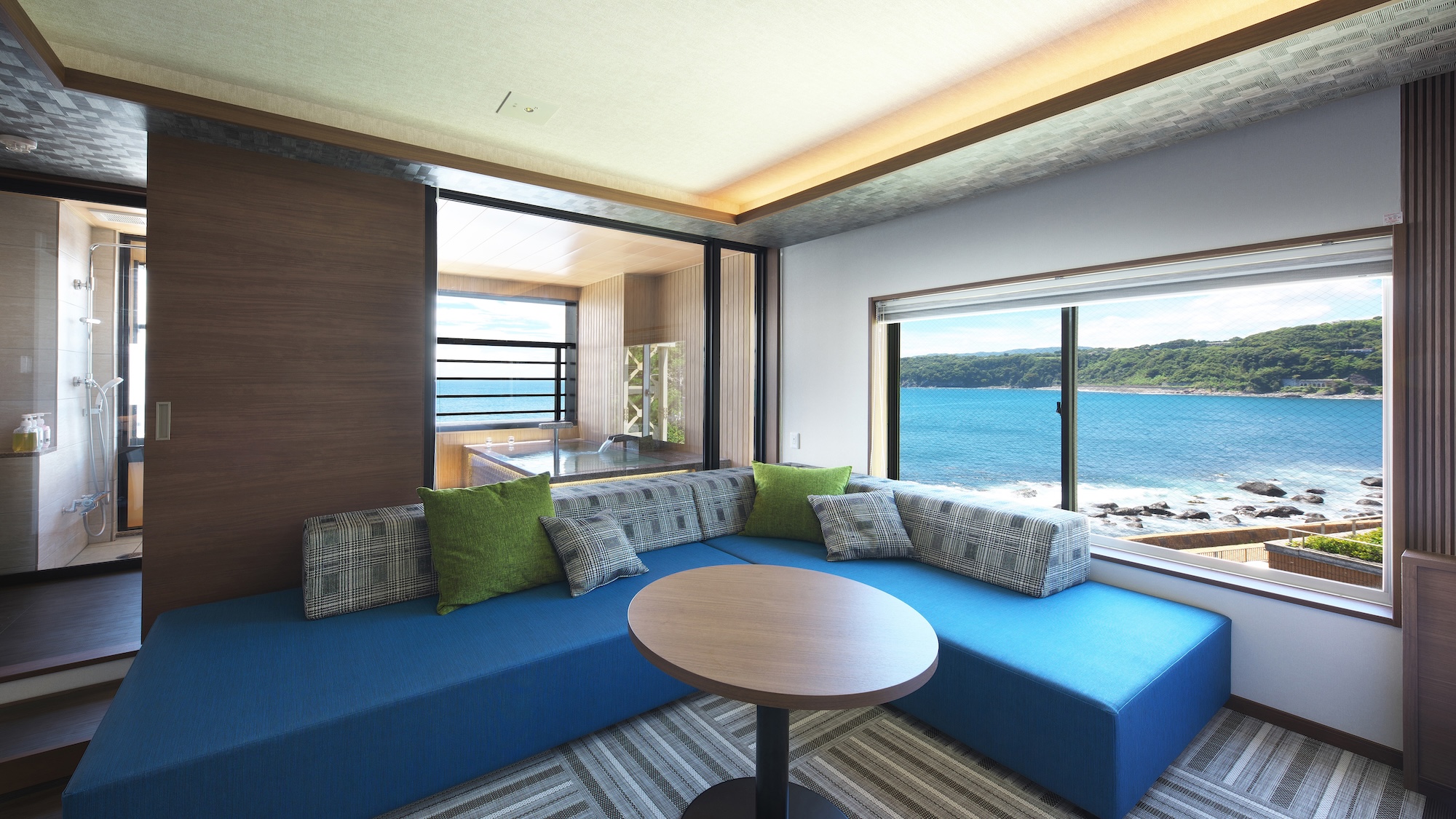 【オーシャンビュー】50平米露天風呂付特別室【～蒼～Aoi】