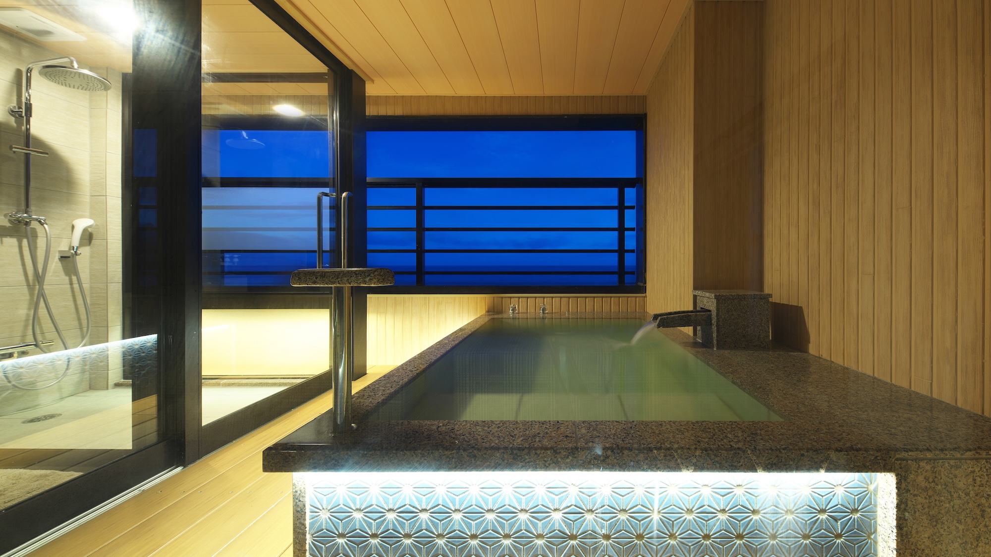 【オーシャンビュー】50平米露天風呂付特別室【～蒼～Aoi】