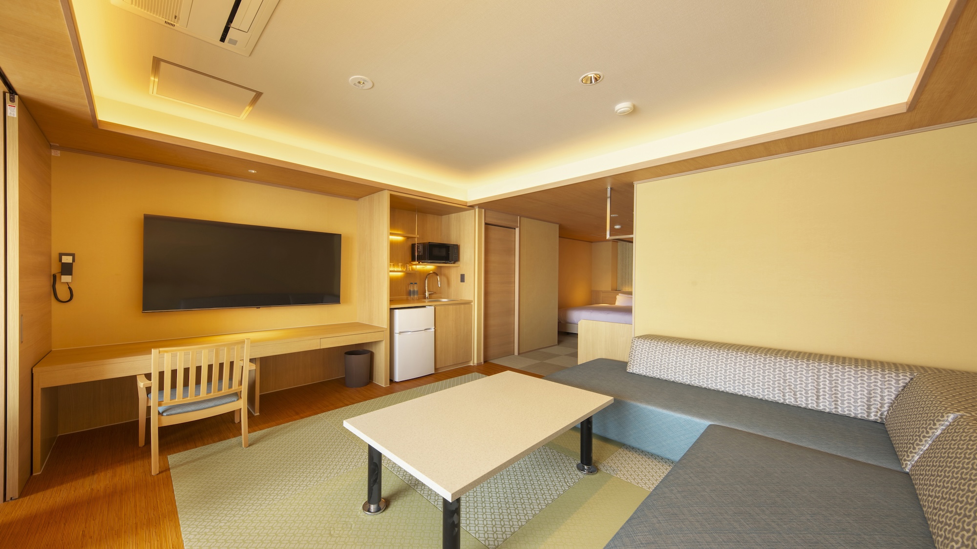 露天風呂付きデラックスルームの客室