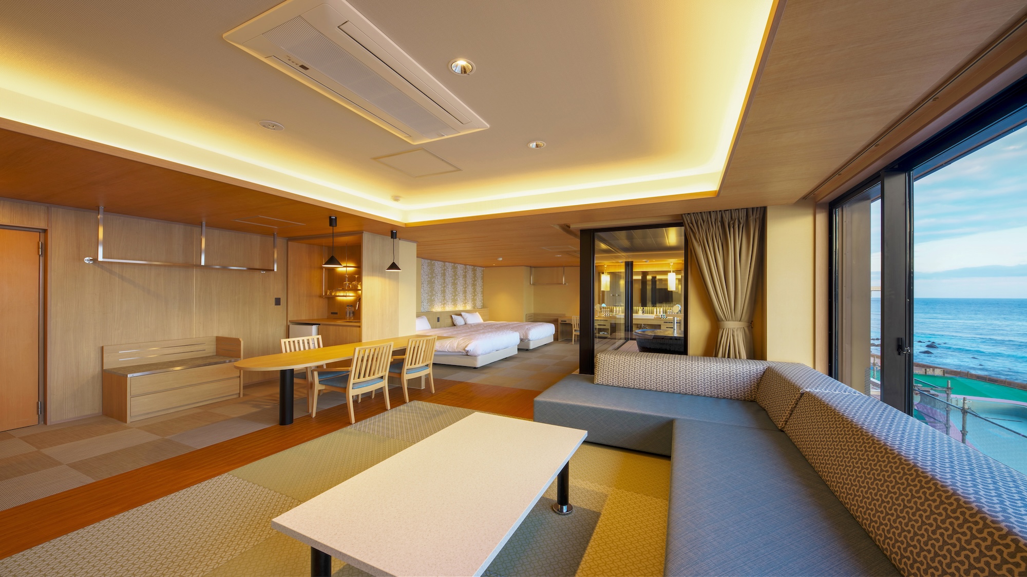 露天風呂付きスイートルームの客室