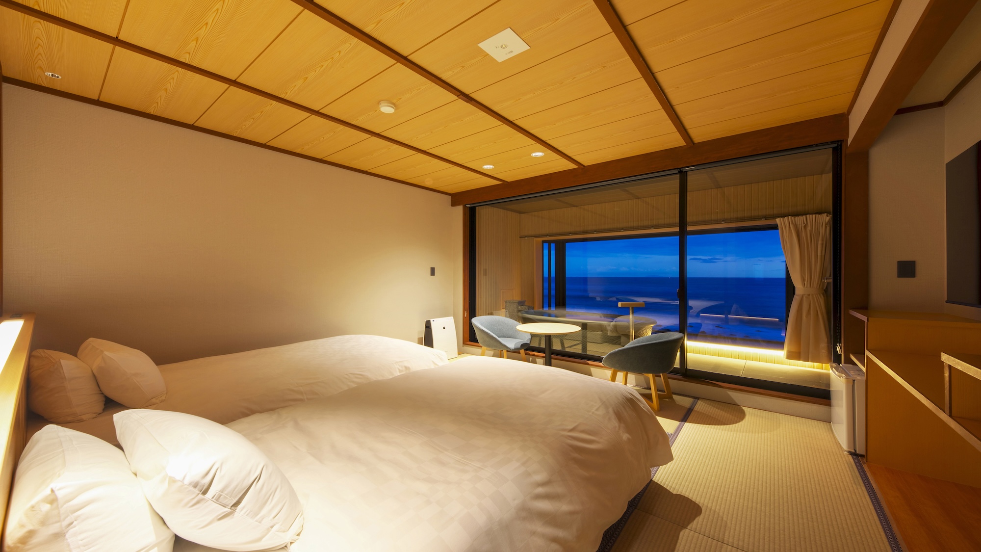 【オーシャンビュー】露天風呂付き和モダンベッドルーム34平米