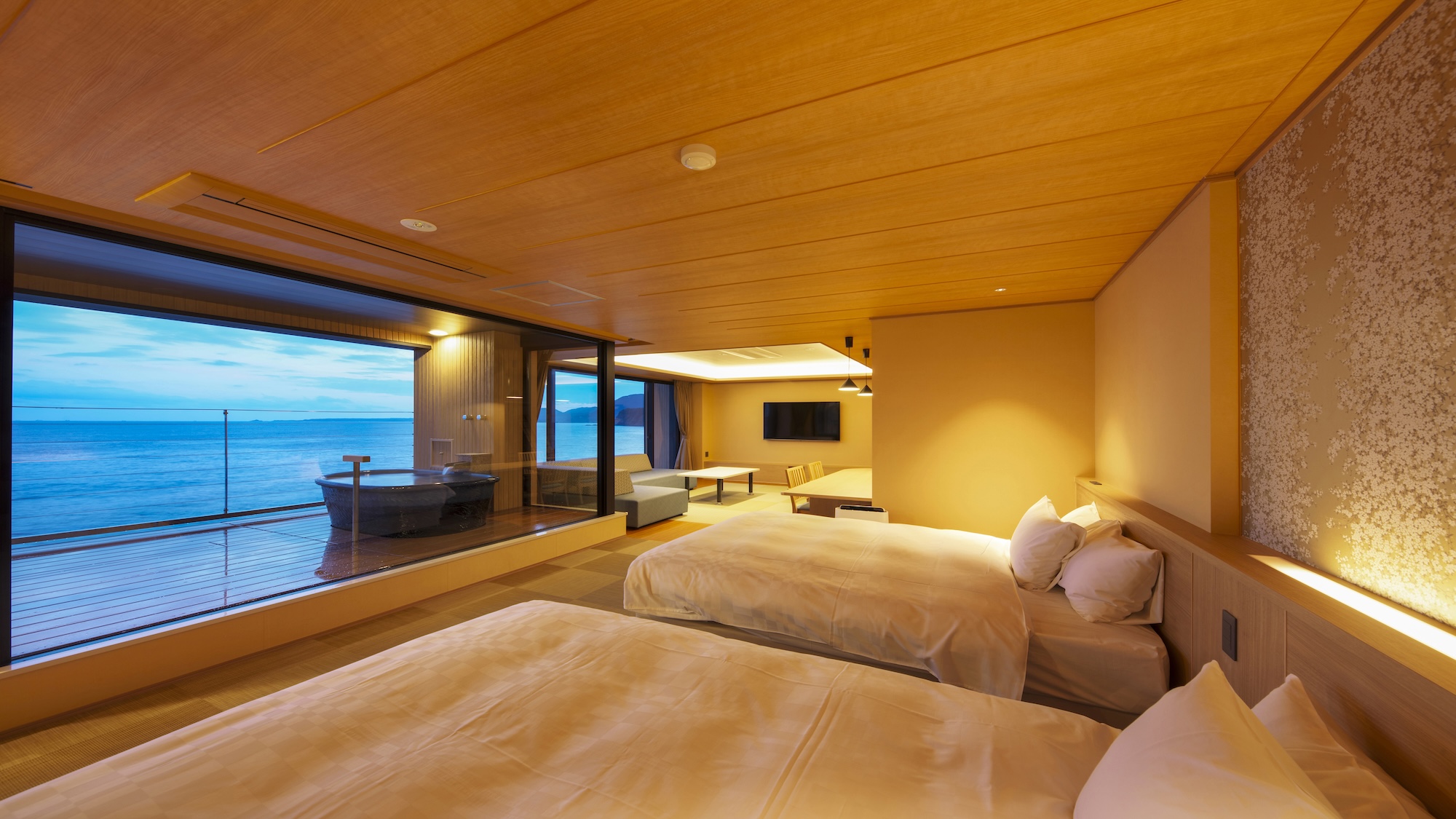 露天風呂付きスイートルームの客室