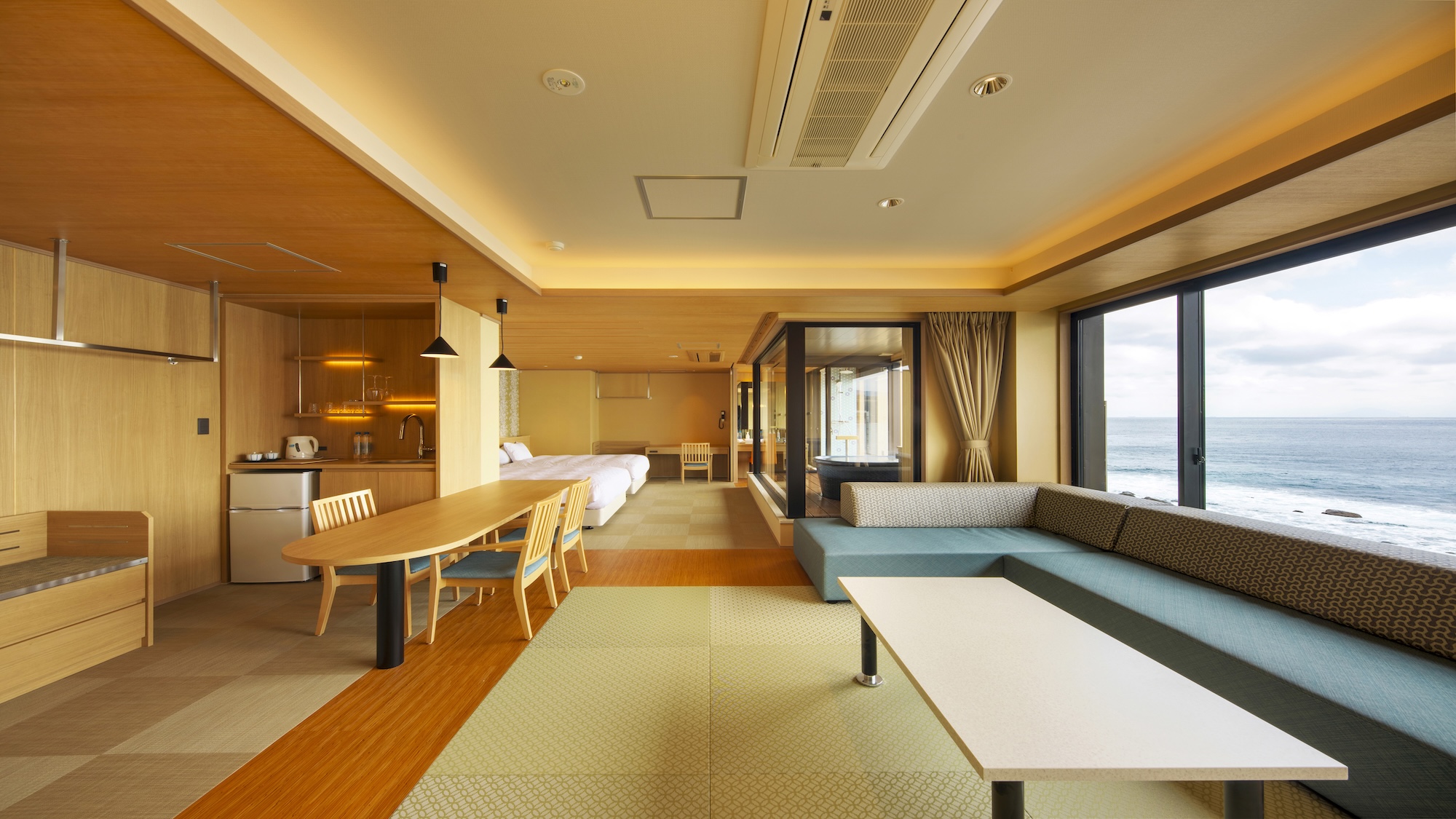 露天風呂付きスイートルームの客室