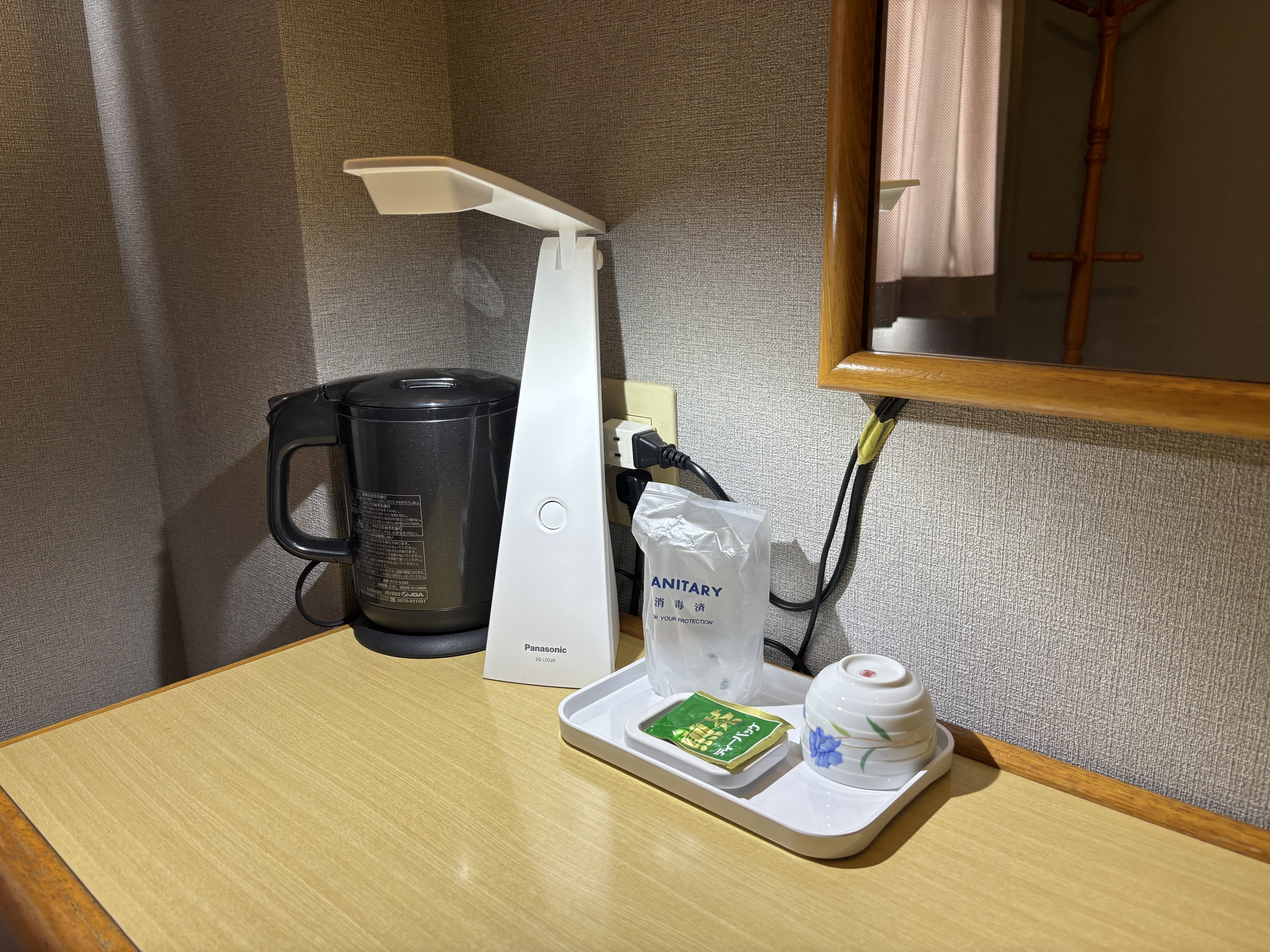 電気スタンドほか