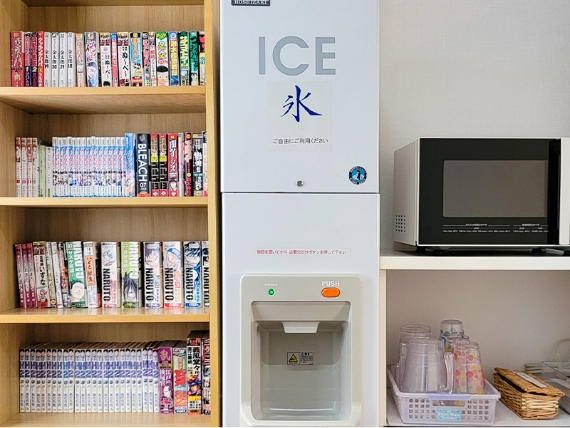 製氷機（無料）２F通路