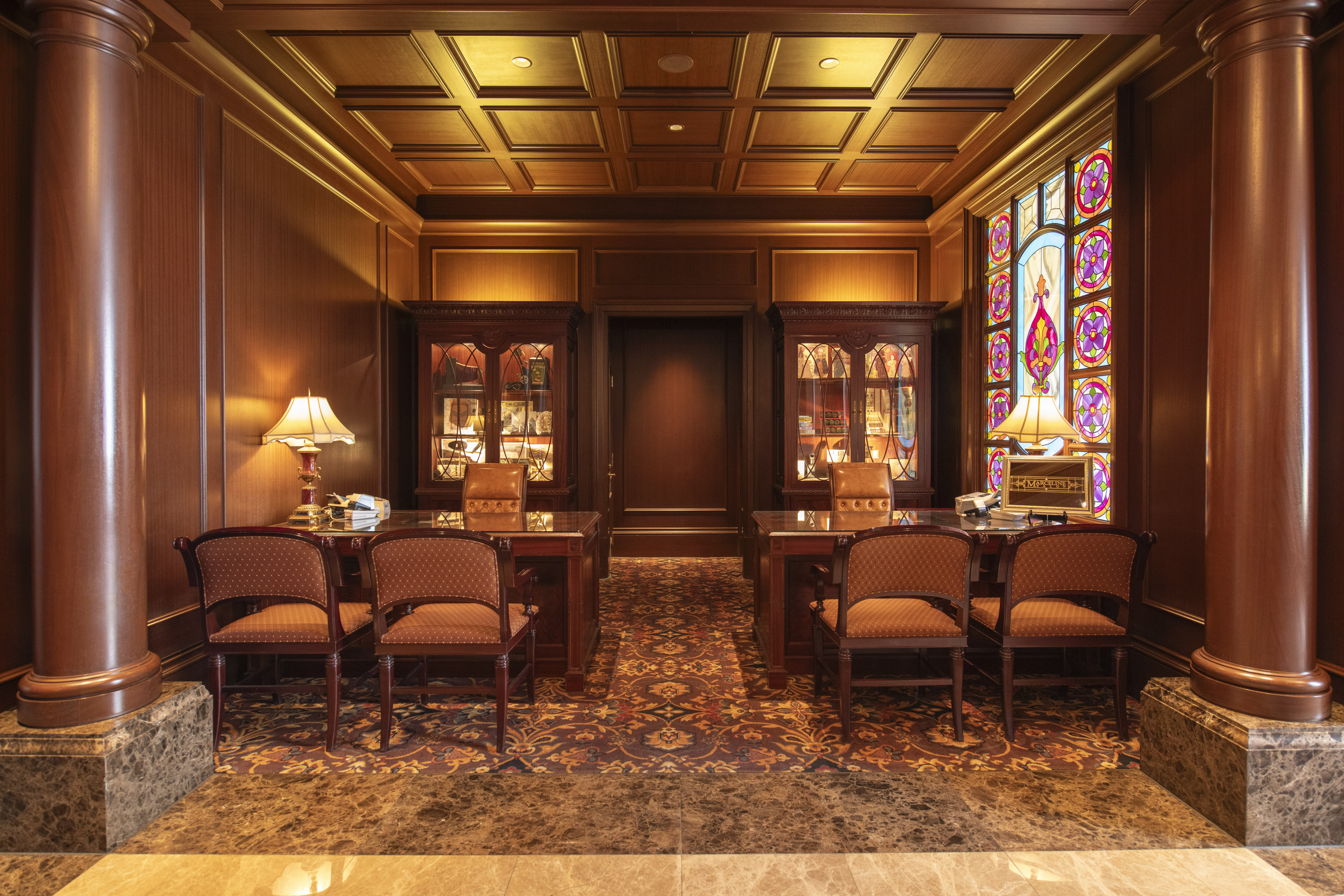 マーセリンサロン（イメージ）（C）Disney