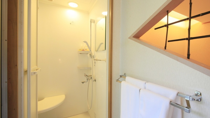 【客室一例】別館露天風呂付き客室(ツイン)…シャワーブースを備えた、新しいスタイルのお部屋です。