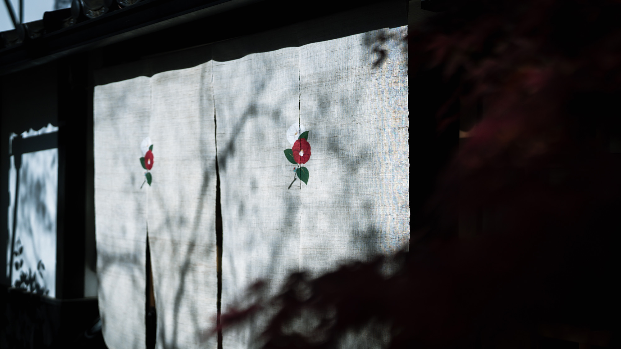 【外観】のれんをくぐると広がる、心安らぐ和のひととき。