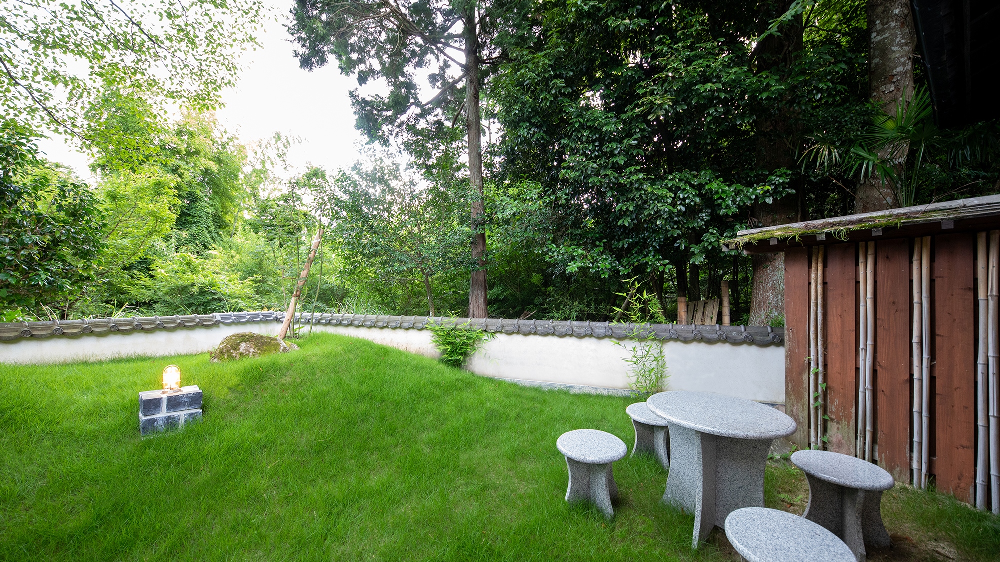 【とんぼ】離れ客室_和室６畳＋６畳　ここでしか味わえない、ゆったりとした時の流れを