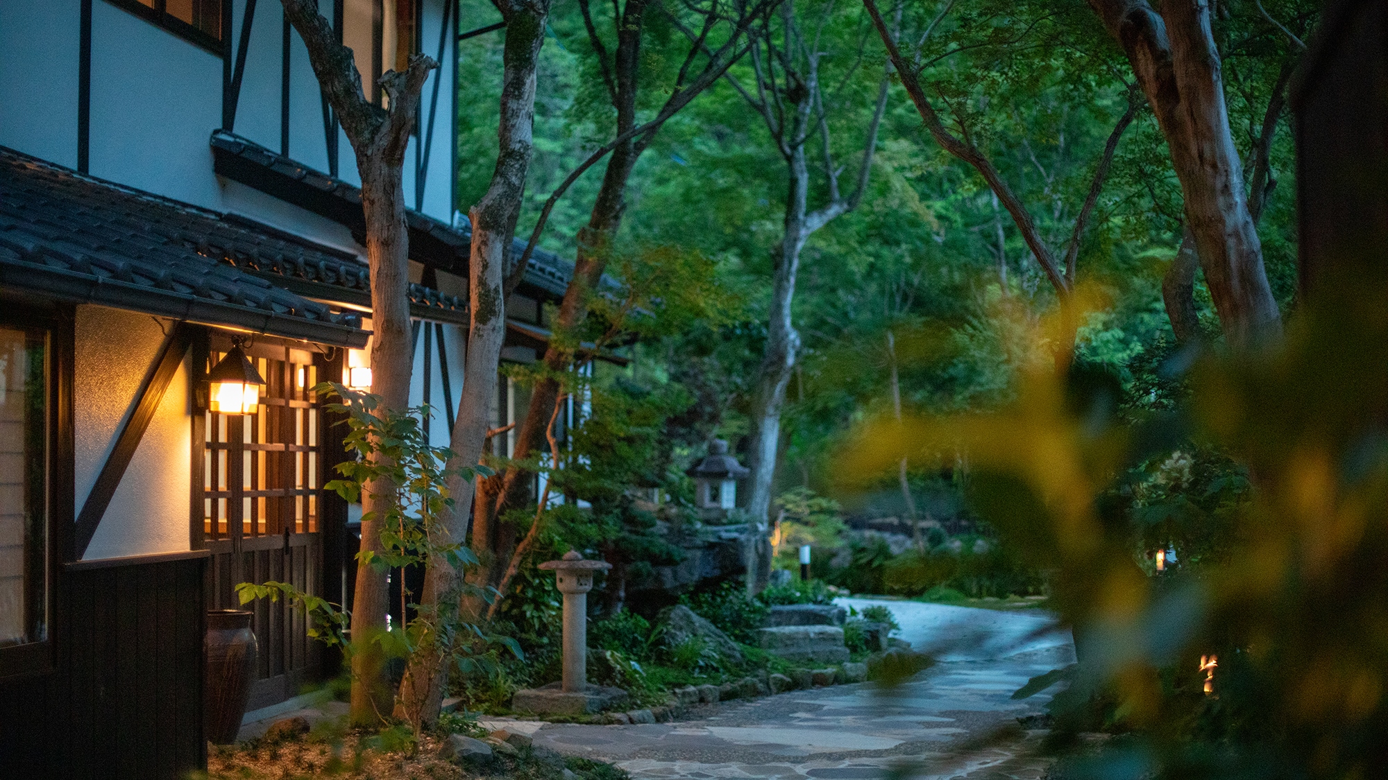 【外観】柔らかな光に包まれて、日常から離れるひととき