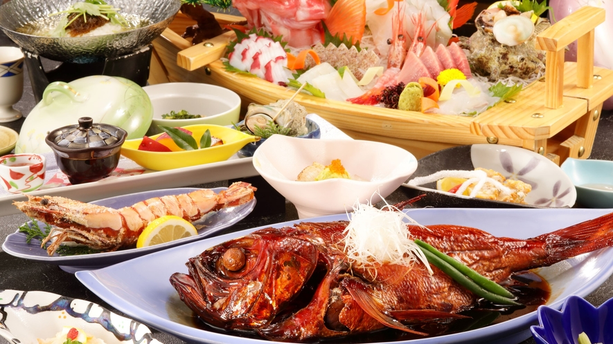 夕食一例◆金目鯛丸煮プラン｜当館自慢の金目鯛丸煮がメインのプランです。