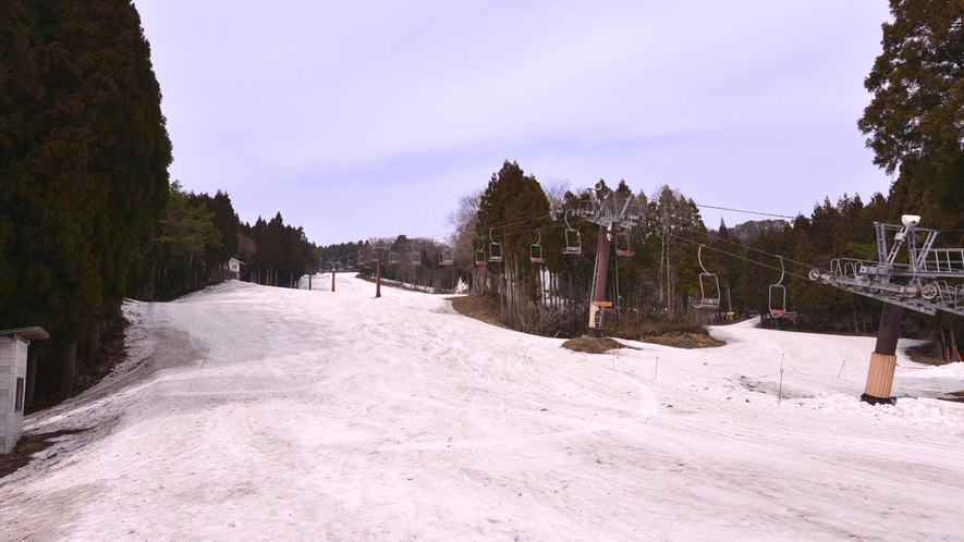 *【施設周辺】ハイパーボウル東鉢スキー場:広大?爽快のオープンバーンでウィンタースノーを満喫！
