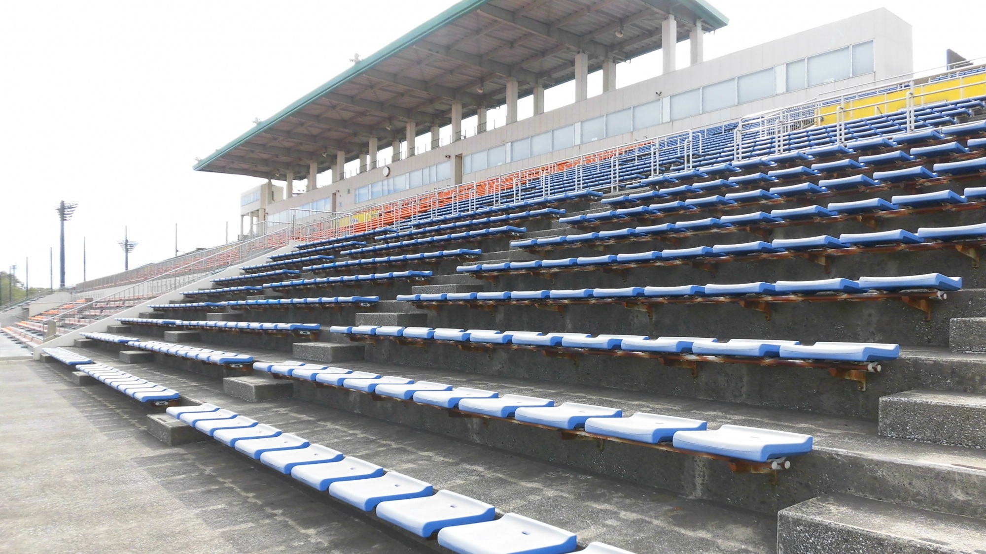 ゼットエーオリプリスタジアム