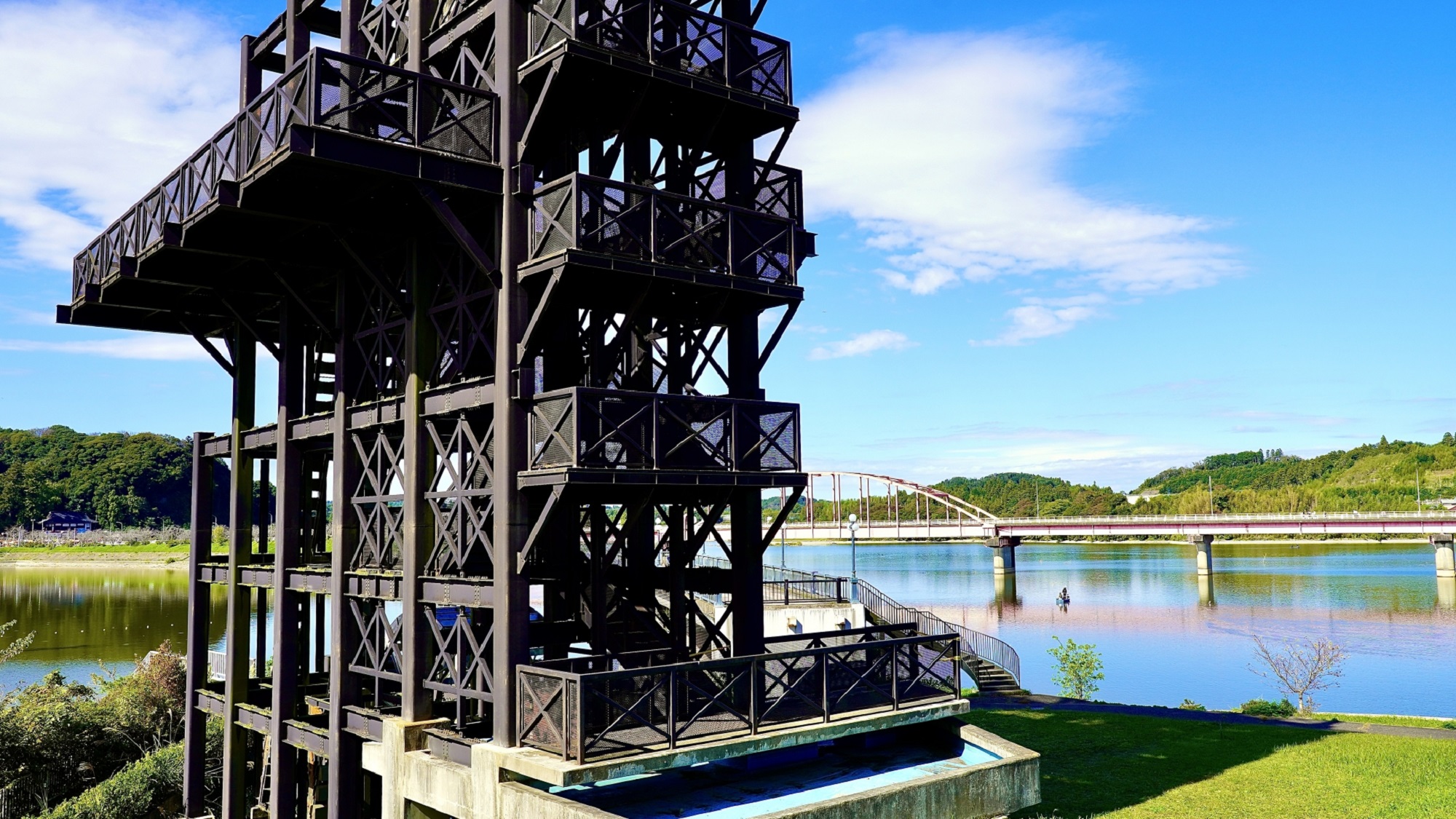 高滝湖の藤原式揚水機