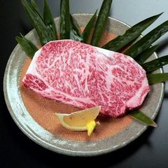 A5ランクの飛騨牛ステーキ